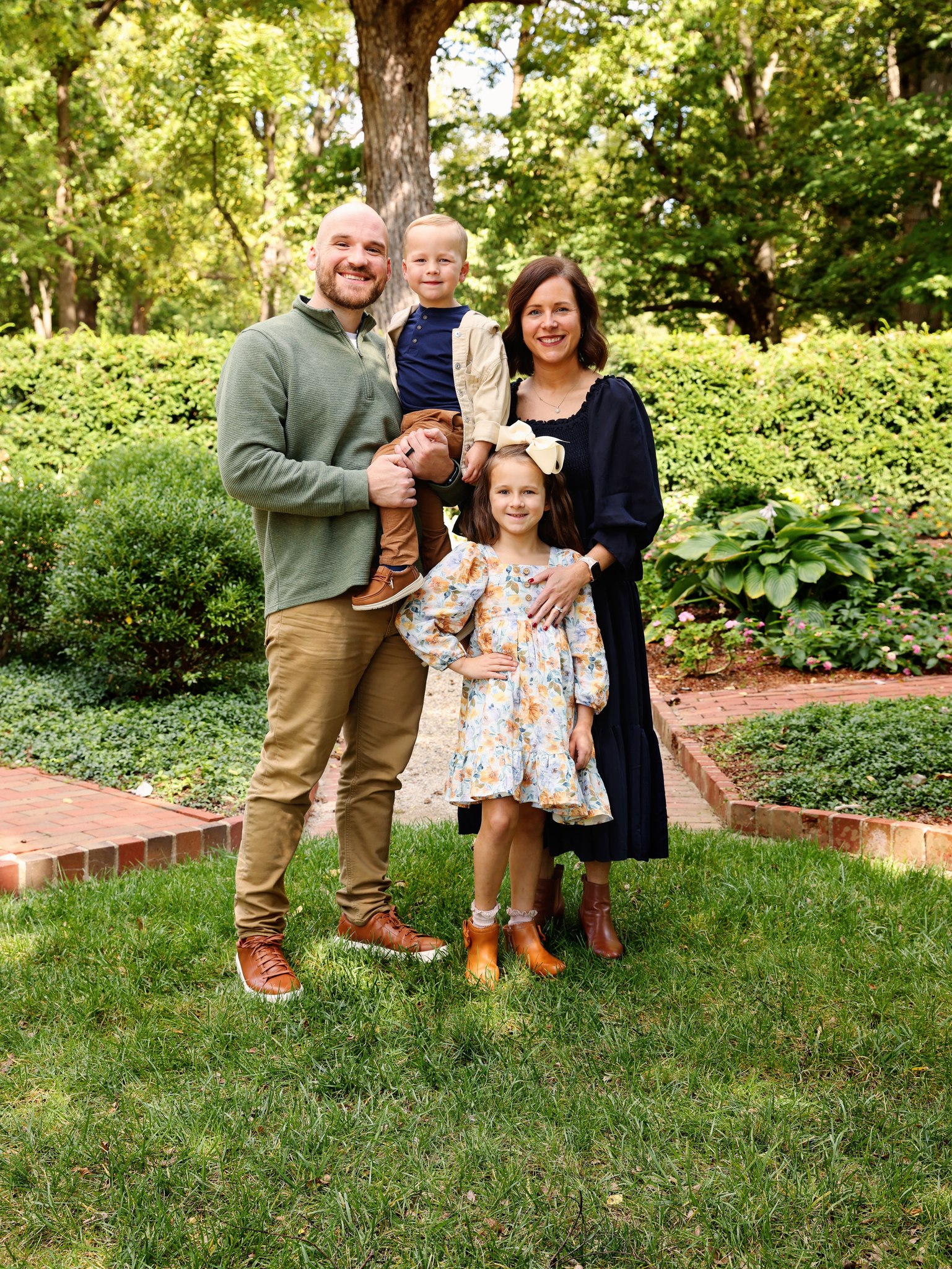 Family portrait session in formal garden — Central Kentucky