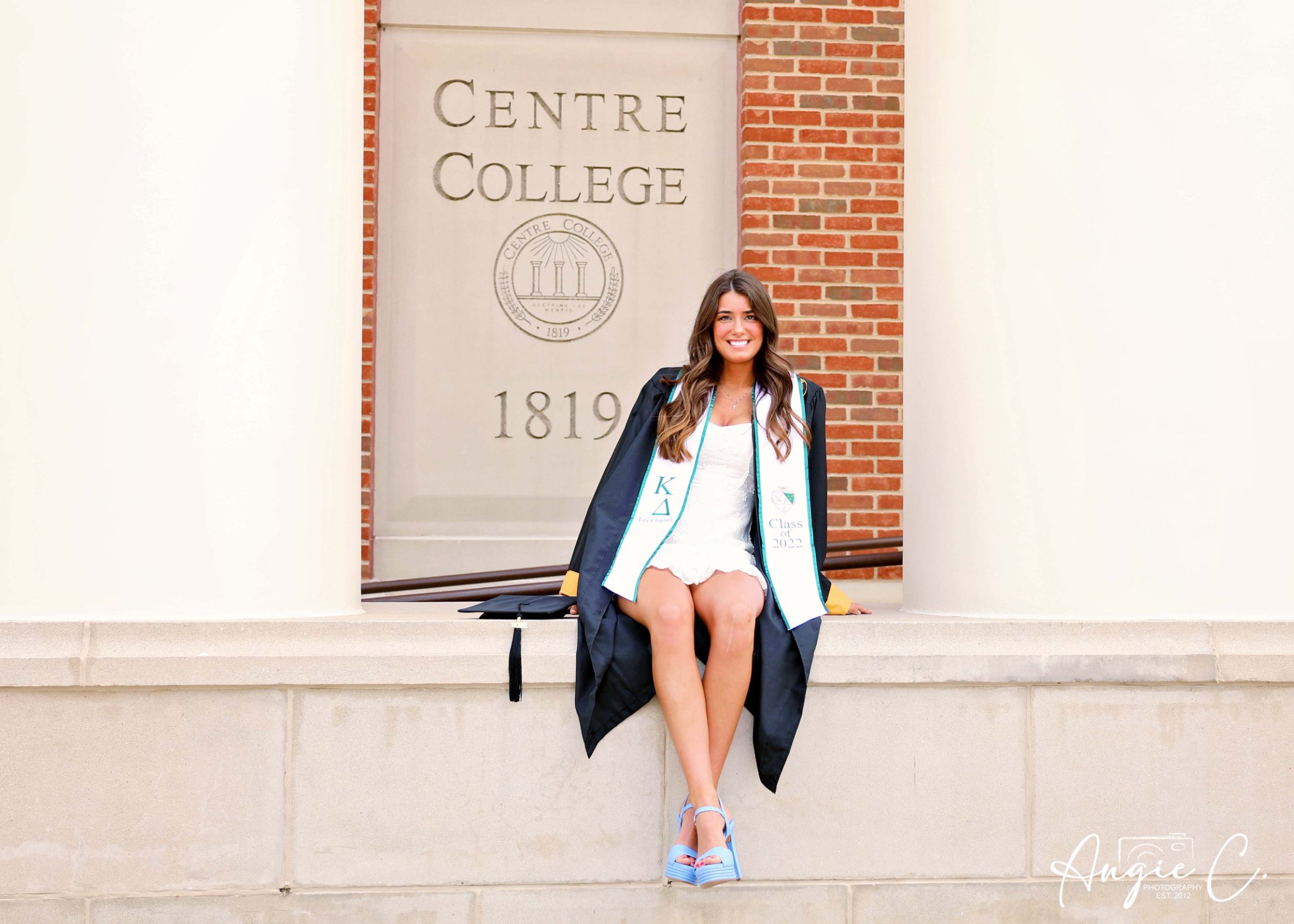 Relaxed, authentic senior portraits